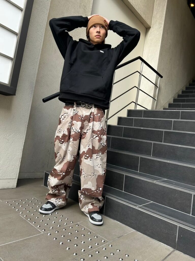 オベイのパーカー