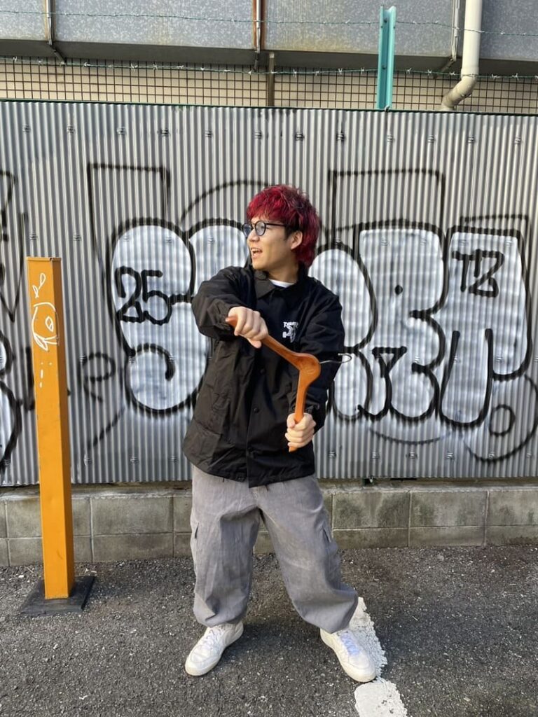 スラッシャーのコーチジャケット