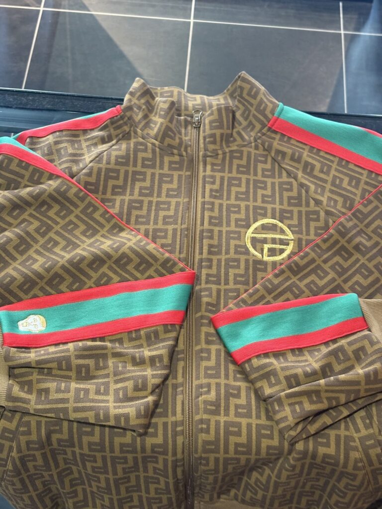 パンクのジャージ